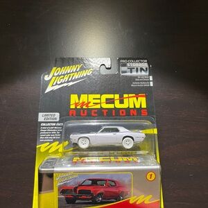 Johnny Lightning 1970 mercury cougar eliminator white lightning chase